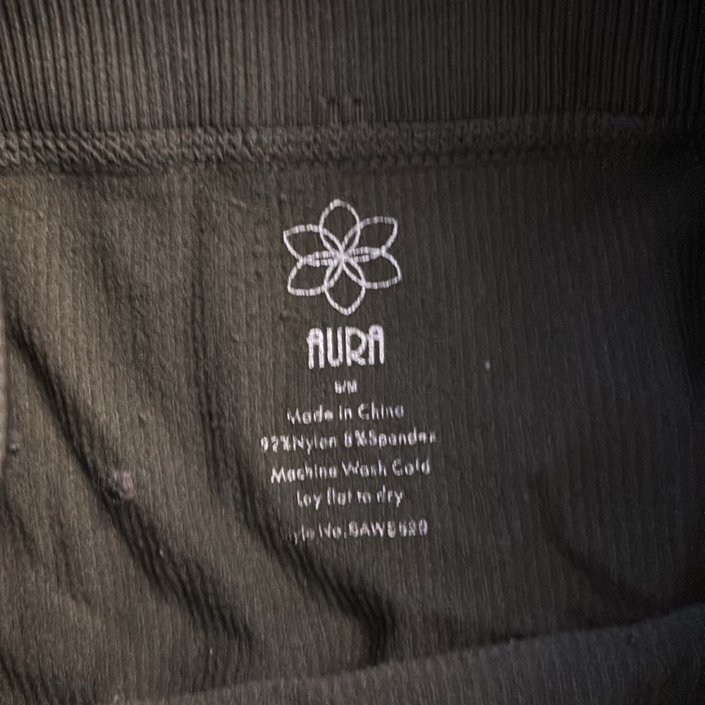 Lounge Set - image 4